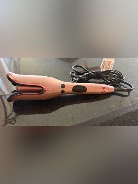 CHI Rose Gold Auto Curling Iron — Easy One-Button Styling